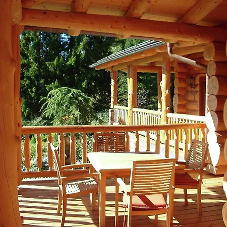 Domek alpejski In With 2 Saunas *